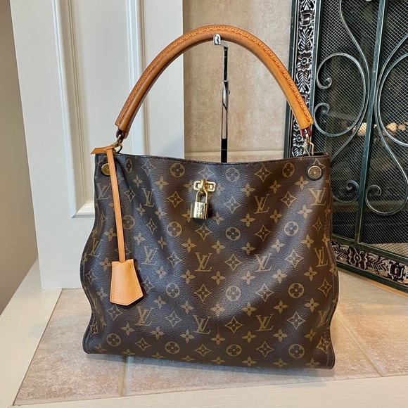Louis Vuitton Monogram Gaia Noir Hobo Bag - Picture 2 of 10